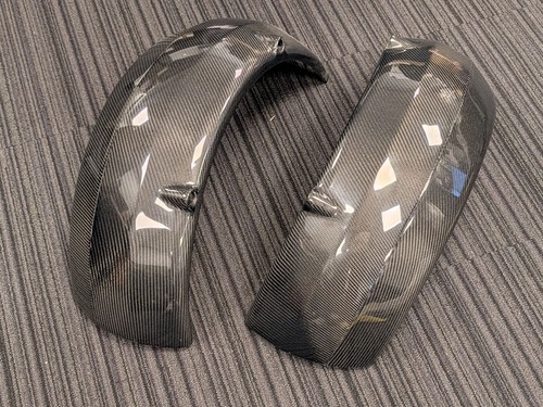 Gloss carbon fibre - gloss,