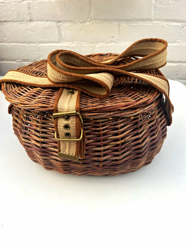 Vintage wicker fly fishing - wicker,