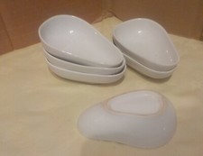 6 x White Retro Avocado Dishes