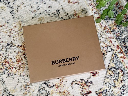 Burberry scarf box classic - burberry,