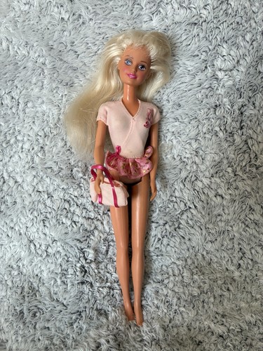 Vintage 1994 ballerina - ballerina, sindy
