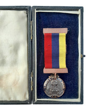 ANTIQUE LUTON & SOUTH BEDS