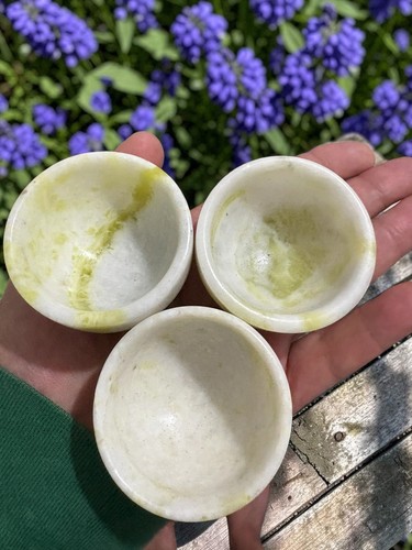 Small jade crystal bowl - jade,