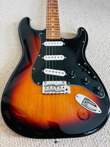 Fender stratocaster - fender,