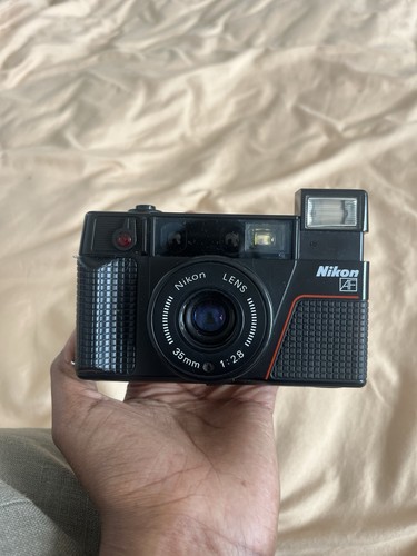 Nikon l35 af2 compact - l35,