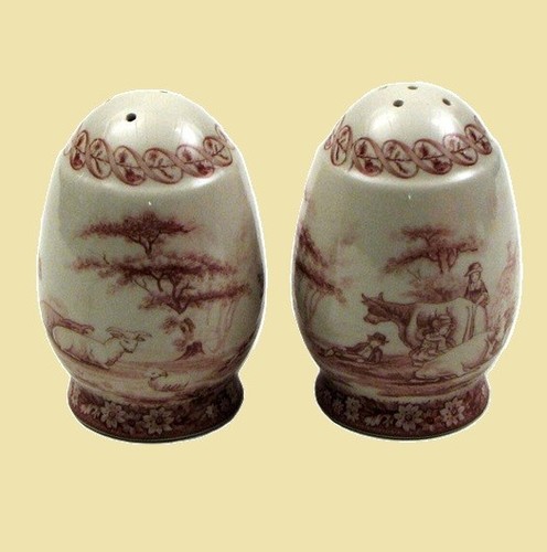 Red porcelain glass salt - red,