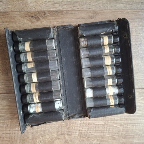 Doctors pill caddy - doctors,