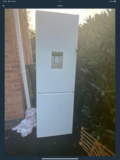 fridge freezer **can deliver**