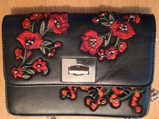 Women's Mango Shoulder Bag