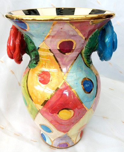 Medium fat diamond vase - diamond, mary