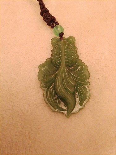 Green coloured fantail - green,