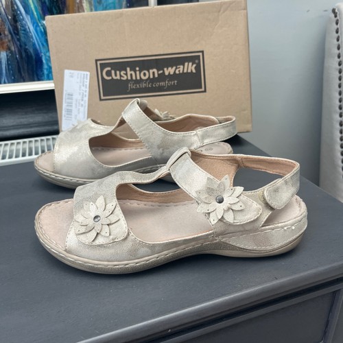 Ladies cushion walk - walk, fit
