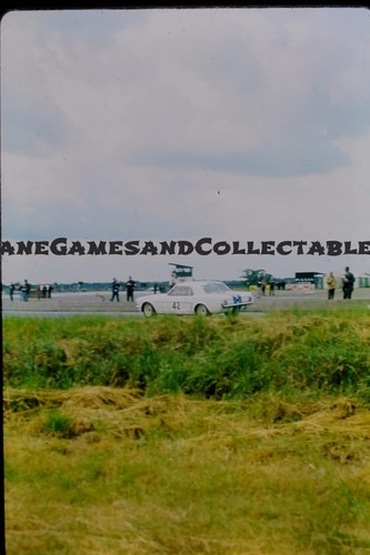 35mm slide saloon - 35mm, race