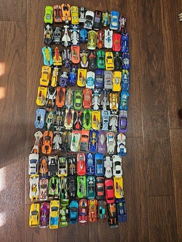 100 hot wheels - x,