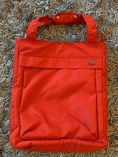 Gravis Durable Red Tote Laptop