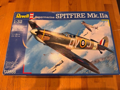 Revell supermarine - 1:32,