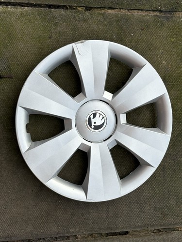 Skoda fabia wheel - skoda, 15"