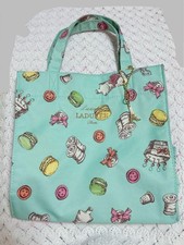 Ladurée Light Blue Macaron