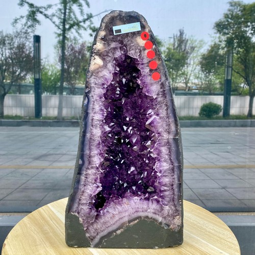 11lb large natural amethyst - 25.11lb,