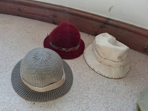 Vintage ladies hats - ladies, small