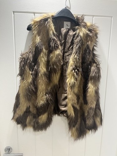 Women rare luxurious two tone - rare,