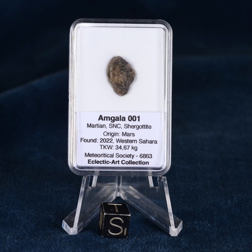 Amgala 001 meteorite - 001, g