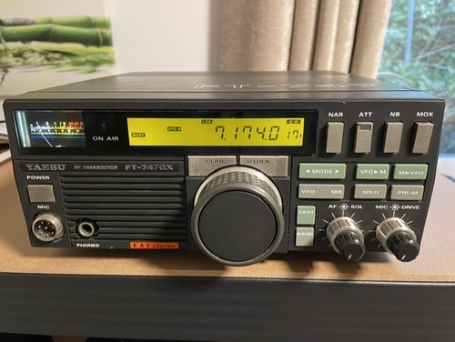 Yaesu 747gx transceiver - yaesu, hf