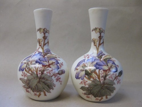 Pair antique vintage - of,