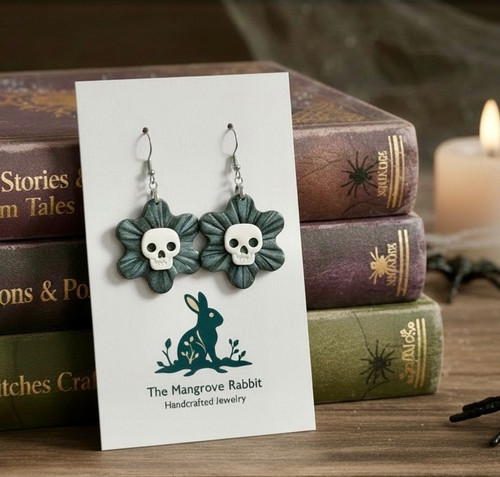 Black skull flower - black,