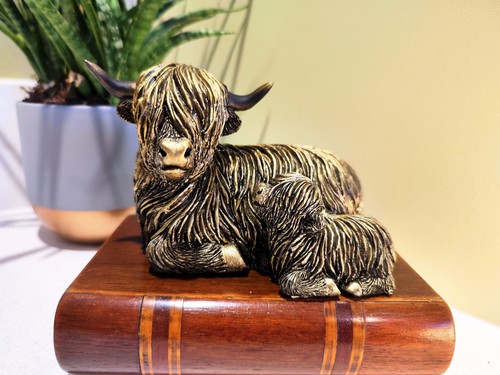 London ornaments highland - ornaments, cow
