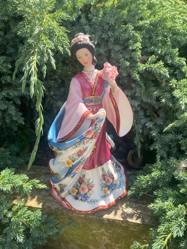 The plum blossom - the,