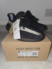 Yeezy Boost 350 V2 Core