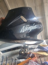 Kawasaki GPX 750R Underbelly