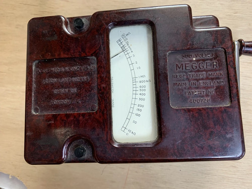 Vintage 500 volts - 500, megger
