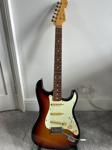 Fender stratocaster cij 62 - fender,