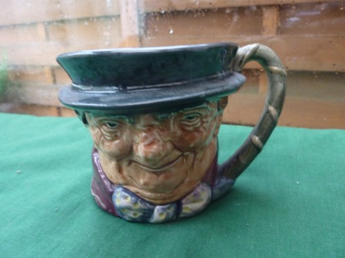 Royal doulton toby - doulton, (medium