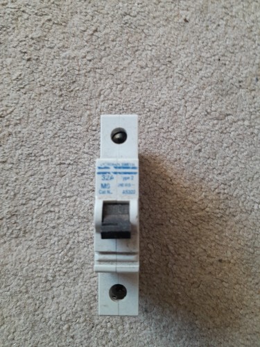 Dorman smith b32 amp - amp, type