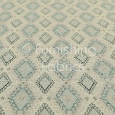 Small Motif Diamond Pattern