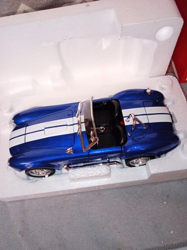 Scale diecast model - scale,