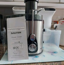 Salter Power Juicer.  Silver/Black. 600W. Make Natural Fruit Juice at Home