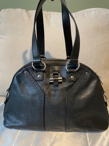 Yves saint laurent muse - yves,