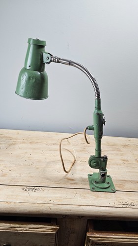 Emerald industrial table lamp-