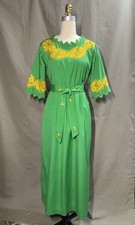 Vintage 1970’s Latin