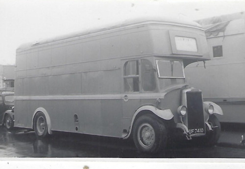 Bus photo uf7410 - bus, photo: