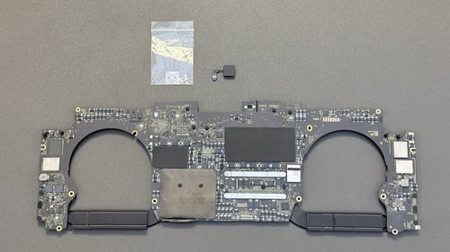 Macbook pro a2141 logic - pro,