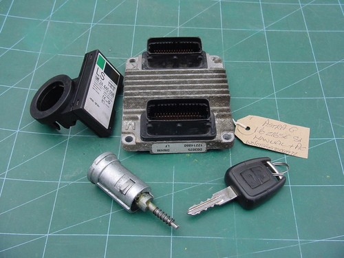 Dnhm 12214860 vauxhall astra - dnhm,