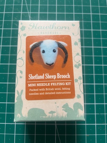 Hawthorn handmade mini needle - hawthorn,