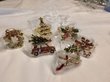 Set Of 6 New Christmas Enamel And Rhinestones Napkin Rings