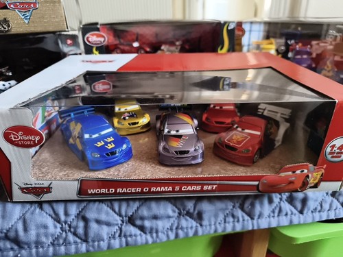 Disney store cars world - disney,