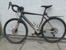 Boardman 8.9 ADV Gravel Bike
